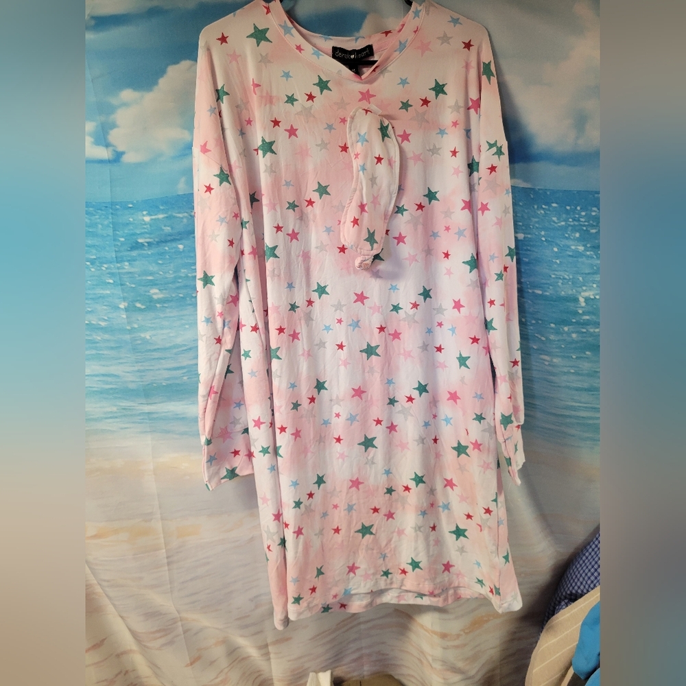 Derek Heart NWT Yummy Sleepshirt & Mask Womans Size Medium Stars‎